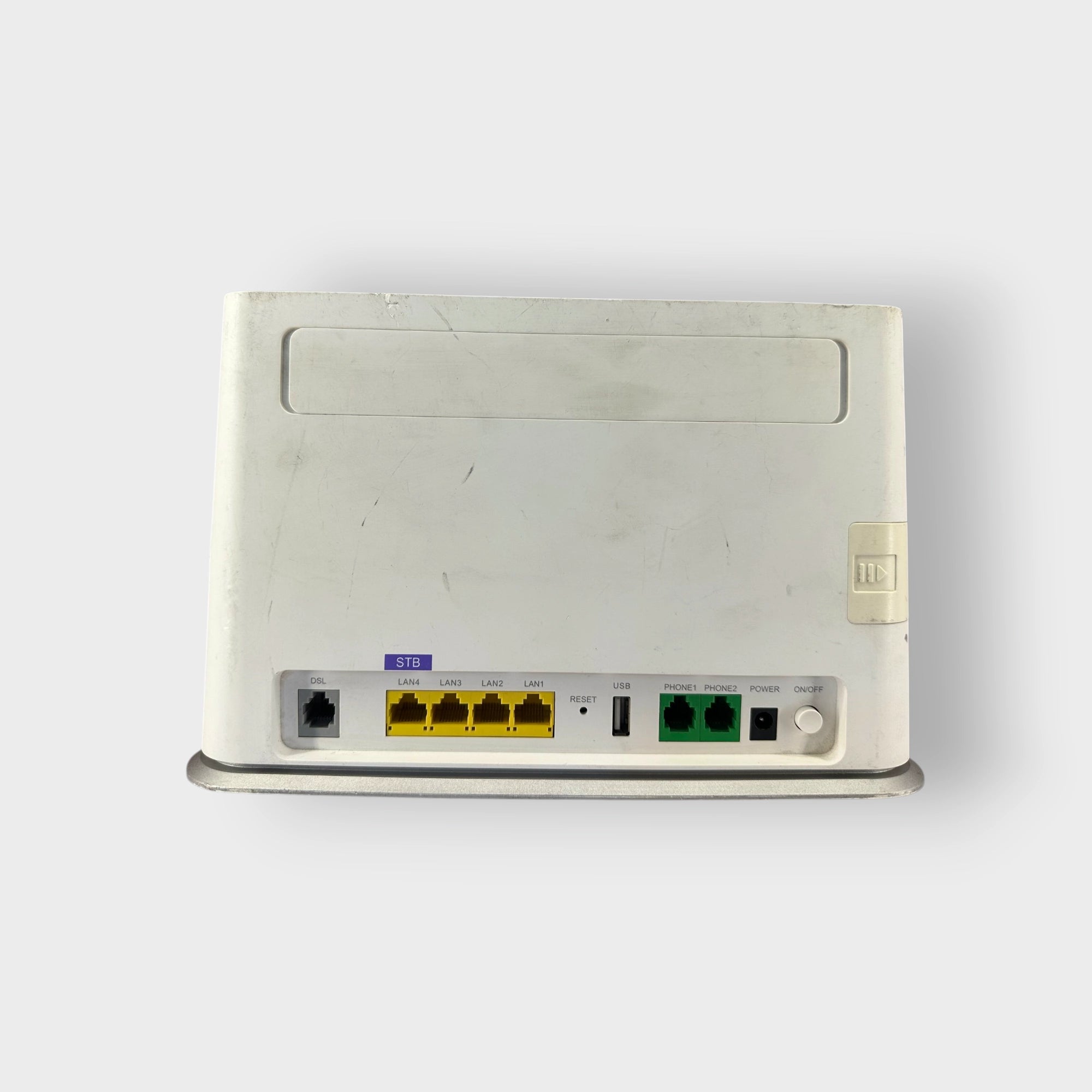 Huawei HA35-10 4G LTE SIM Router – Fast & Reliable