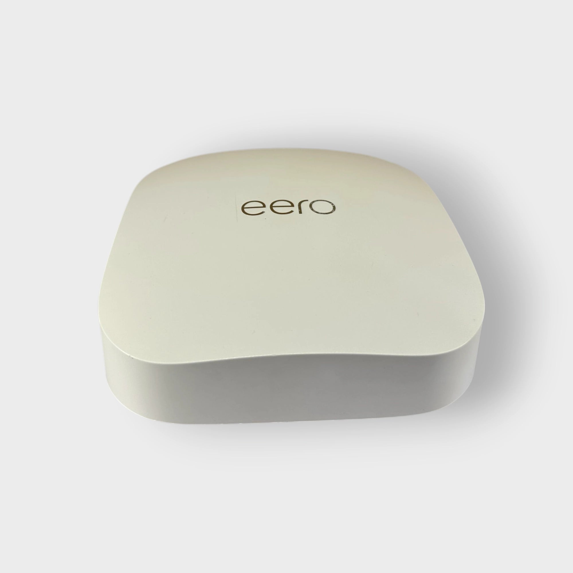 Eero Pro 6E – Branded Used Tri-Band Mesh Wi-Fi 6E System | Ultra-Fast Whole Home Coverage